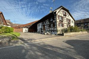 Picture of listing #327861852. House for sale in Waldighofen