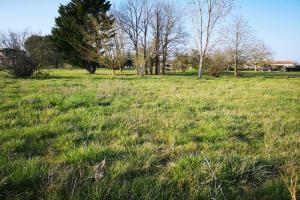 Picture of listing #327862074. Land for sale in Châtellerault
