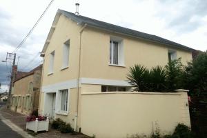 Picture of listing #327862637. House for sale in Bernières-sur-Mer