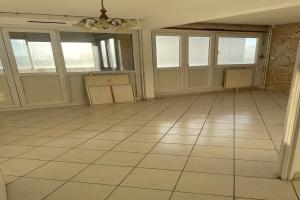 Picture of listing #327864914. Appartment for sale in Échirolles