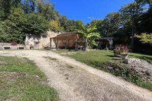 Picture of listing #327866103.  for sale in Faverolles-sur-Cher