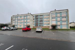 Picture of listing #327879592. Appartment for sale in Saint-Benoît