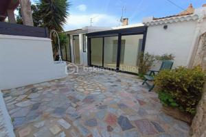 Picture of listing #327889529. House for sale in Marseille
