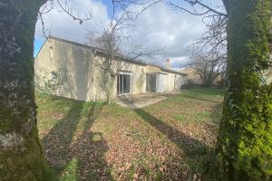 Picture of listing #327906084. Appartment for sale in Vouillé