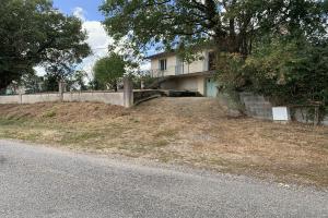 Thumbnail of property #327922014. Click for details