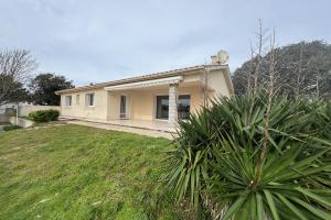 Picture of listing #327937791. Appartment for sale in Jard-sur-Mer