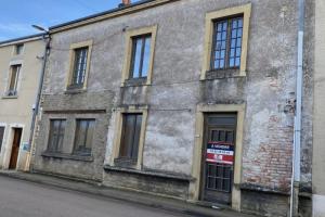 Picture of listing #327941521. House for sale in Salornay-sur-Guye