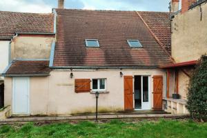 Picture of listing #327948148. House for sale in Bonny-sur-Loire