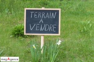 Picture of listing #327948491. Land for sale in Montfort-le-Gesnois