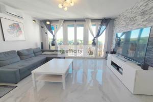 Picture of listing #327949976. Appartment for sale in Vitrolles