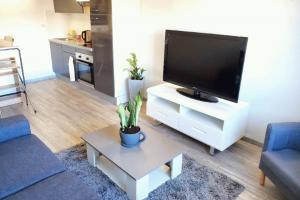 Picture of listing #327953917. Appartment for sale in Clairoix