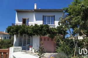 Picture of listing #327956737. House for sale in Vaux-sur-Mer