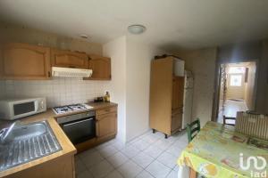 Thumbnail of property #327957770. Click for details