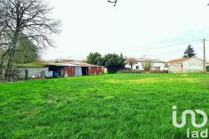 Thumbnail of property #327962045. Click for details