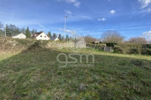 Picture of listing #327973510. Land for sale in Esvres