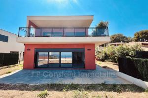 Picture of listing #327975780. House for sale in La Ciotat