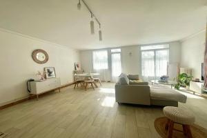 Picture of listing #327992790. Appartment for sale in Royan