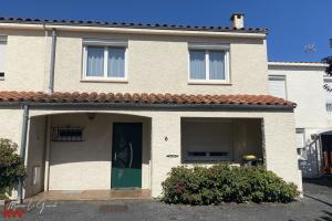Picture of listing #328000225. House for sale in Aussillon