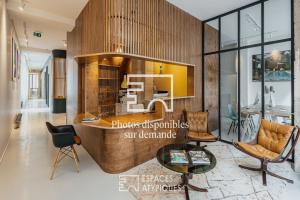 Picture of listing #328004794. Appartment for sale in Paris