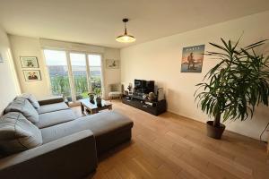 Picture of listing #328010633. Appartment for sale in Vauréal