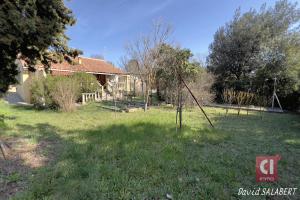 Thumbnail of property #328014813. Click for details