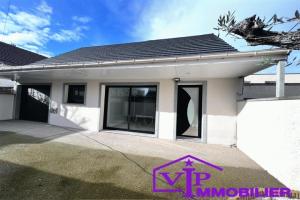 Thumbnail of property #328016672. Click for details