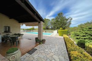 Picture of listing #328021702. House for sale in Garrigues-Sainte-Eulalie