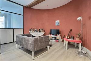 Picture of listing #328024207. Appartment for sale in Marseille