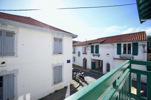 Picture of listing #328048480. Appartment for sale in Biarritz