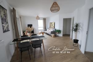Picture of listing #328058528. Appartment for sale in Rennes