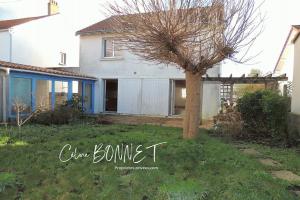 Picture of listing #328060893. House for sale in Rezé