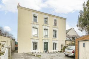 Picture of listing #328069463. Building for sale in Saint-Nazaire