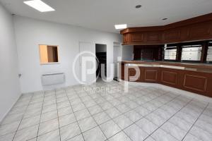 Thumbnail of property #328078367. Click for details