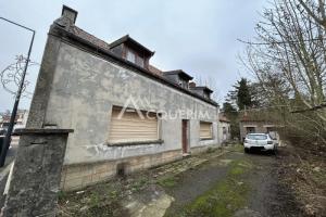Picture of listing #328083648. House for sale in Évin-Malmaison