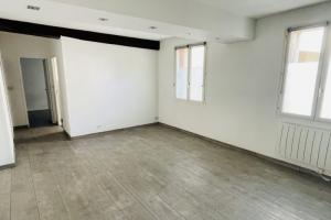 Thumbnail of property #328085256. Click for details