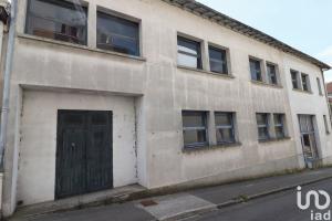 Picture of listing #328093047. Building for sale in Montguyon