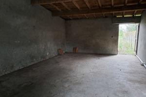 Thumbnail of property #328131041. Click for details