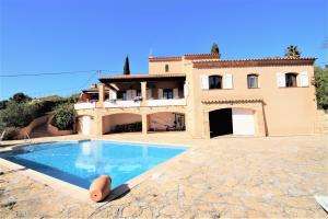 Picture of listing #328132625. House for sale in La Cadière-d'Azur