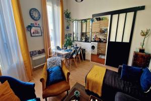 Picture of listing #328149475. Appartment for sale in Toulon