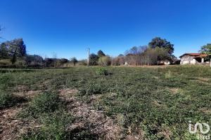 Thumbnail of property #328168090. Click for details