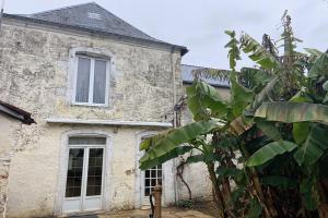 Picture of listing #328179840. House for sale in Précigné