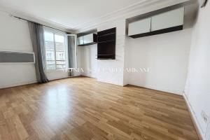 Picture of listing #328204422. Appartment for sale in Bondy