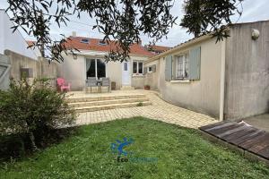 Picture of listing #328208417. House for sale in La Pallice
