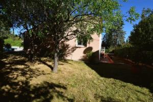 Thumbnail of property #328229068. Click for details