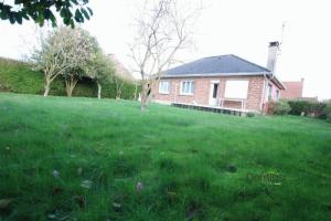 Thumbnail of property #328230834. Click for details