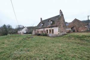 Picture of listing #328255572. House for sale in Arnay-le-Duc