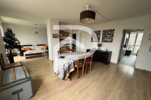 Picture of listing #328267894. Appartment for sale in Niort