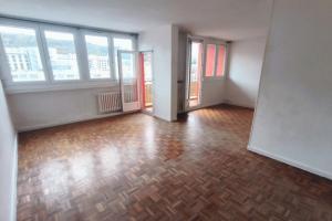 Picture of listing #328276213. Appartment for sale in Saint-Étienne