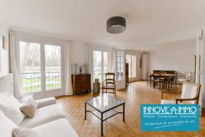 Picture of listing #328278549. Appartment for sale in Versailles