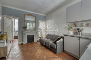 Picture of listing #328297512. Appartment for sale in Paris